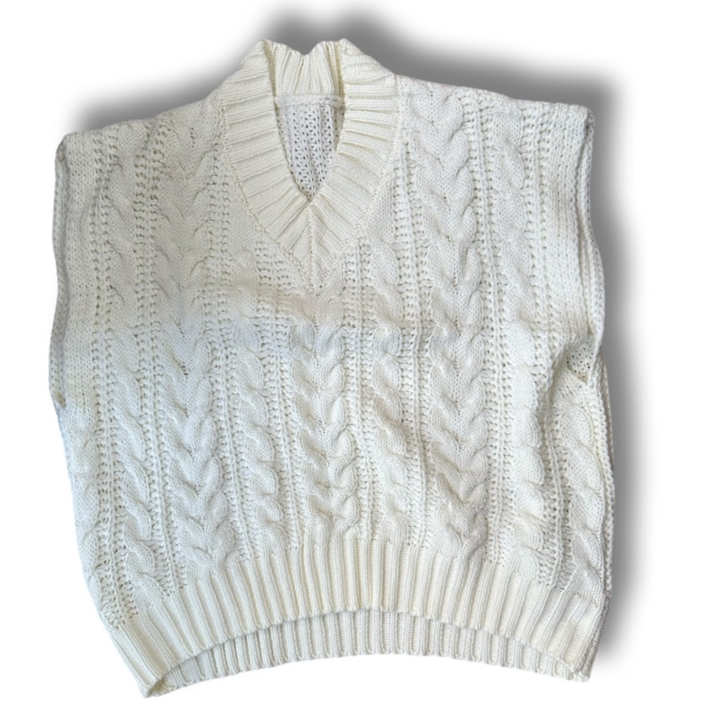 Ecru knit vest uni size, oversized fits S M L